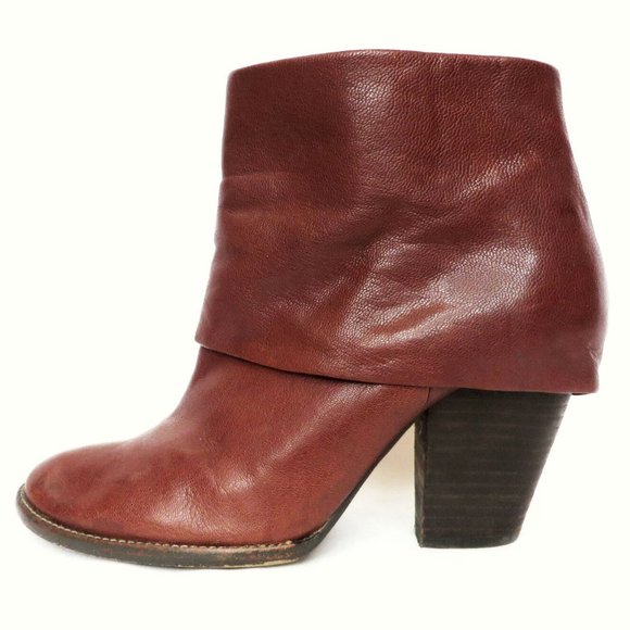 VINCE CAMUTO Brass Brown Fold Over Leather Ankle Booties - Picture 1 of 10